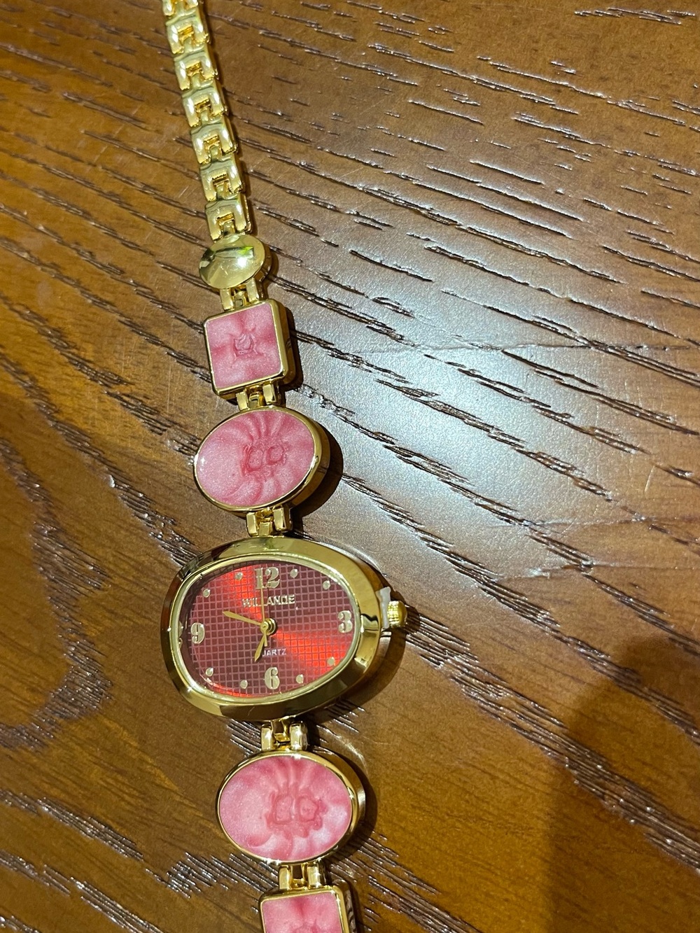 Gold-Tone Pink Dial Ladies Bracelet Watch - new battery included - Picture 3 of 3
